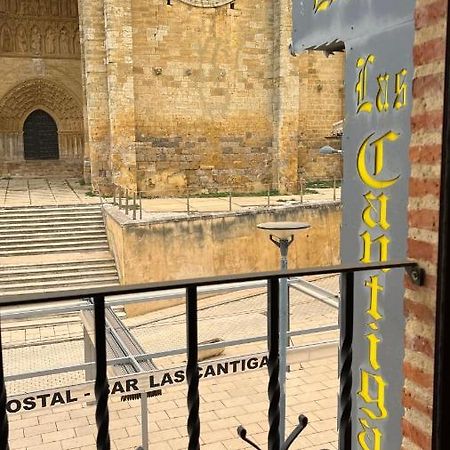 Las Cantigas Villalcazar de Sirga Экстерьер фото