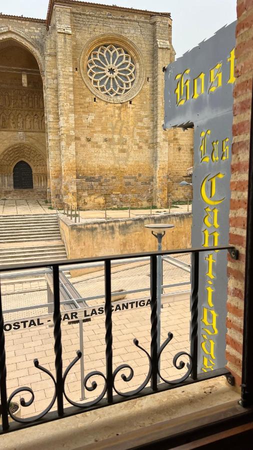 Las Cantigas Villalcazar de Sirga Экстерьер фото